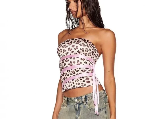 Ropa de mujer — ejemplo de producto del catálogo