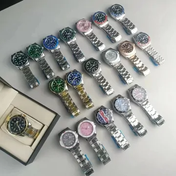Relojes — ejemplo de producto del catálogo